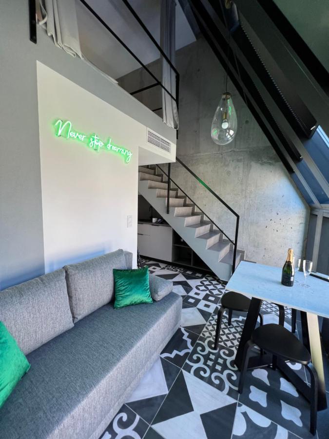 Neon Hotel apartamentowy Sopot