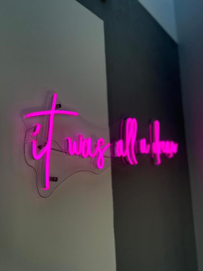 Neon Sopot