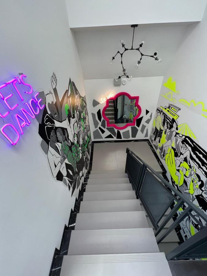 Neon Hotel apartamentowy Sopot