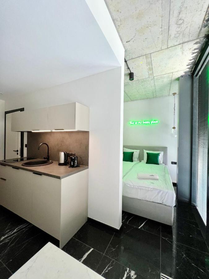 Neon Hotel apartamentowy